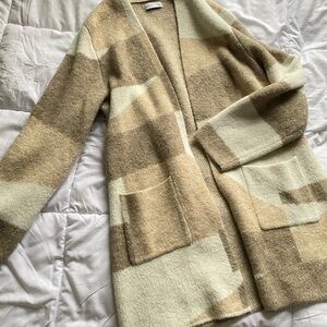 Nine West Beige and Cream Cardigan